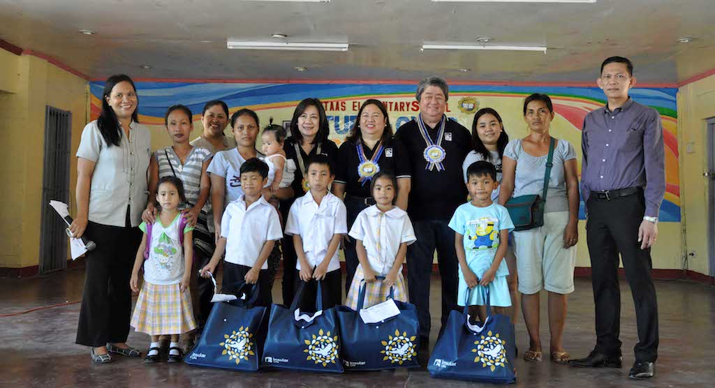 Public school children of Muntinlupa receive Six Years of Educational ...