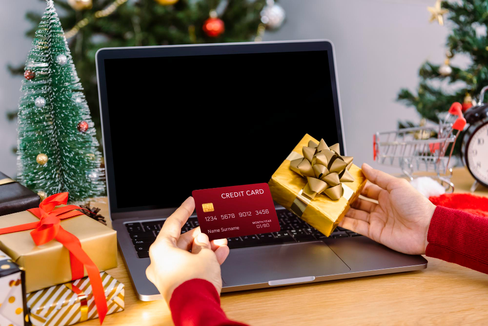 Tips on spending your 13th month and Christmas bonus wisely